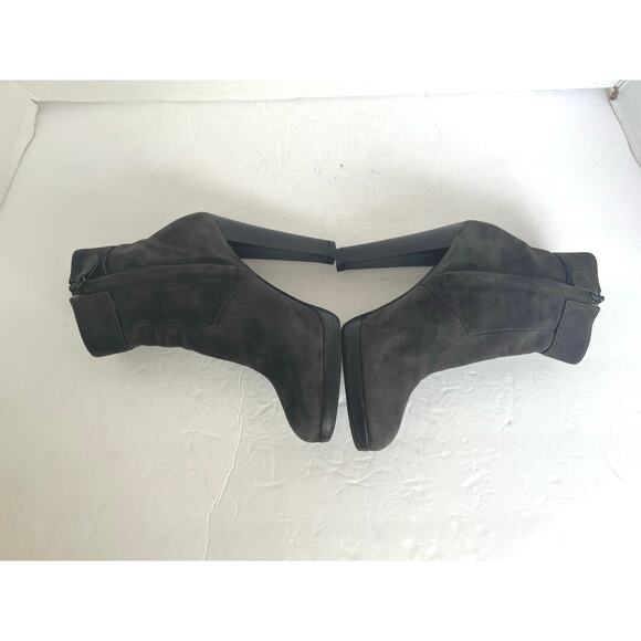 Authentic HERMES Suede Gray Black Silver Metal Embellishment Ankle Zip Boot 7.5 - Picture 4 of 12